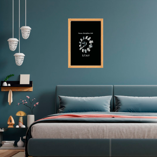 Obra decorativa con diseño futurista de estación espacial en blanco y negro, estilo minimalista. Perfecta para adornar tu hogar o oficina.